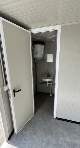 BOX PREFABBRICATO USATO 3 METRI CON BAGNO E DOCCIA